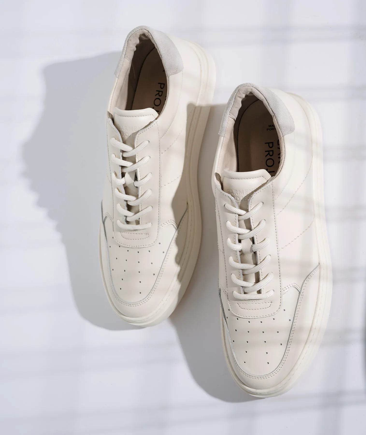 Legend - Off White