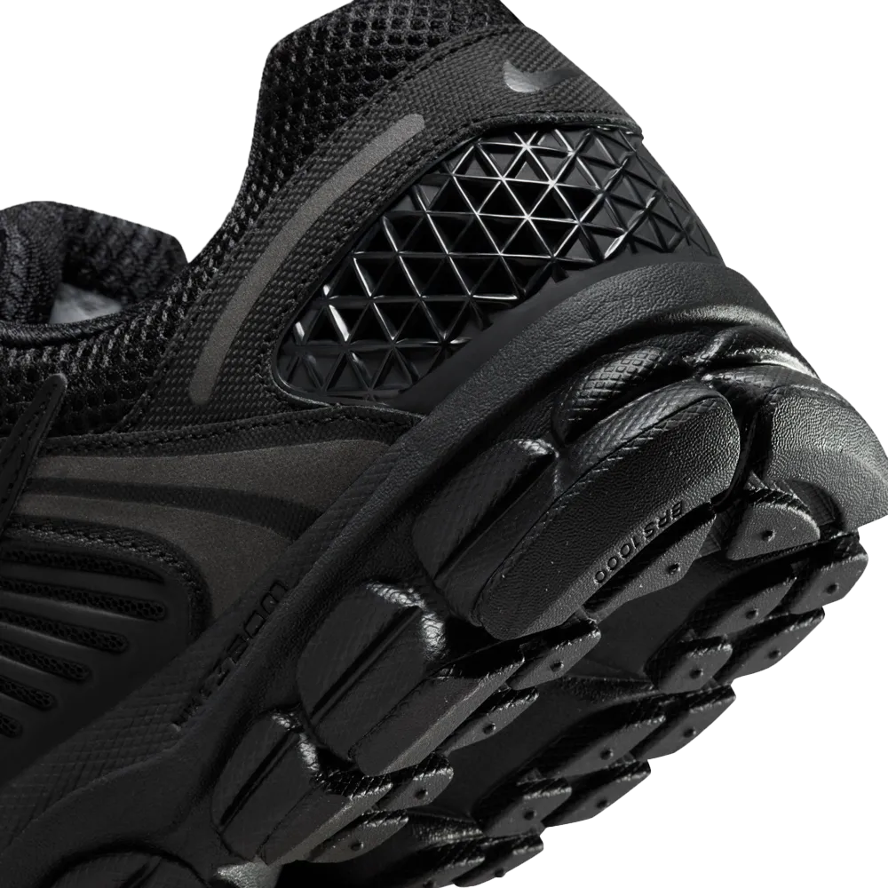 Nike Zoom Vomero 5 Men's Shoes